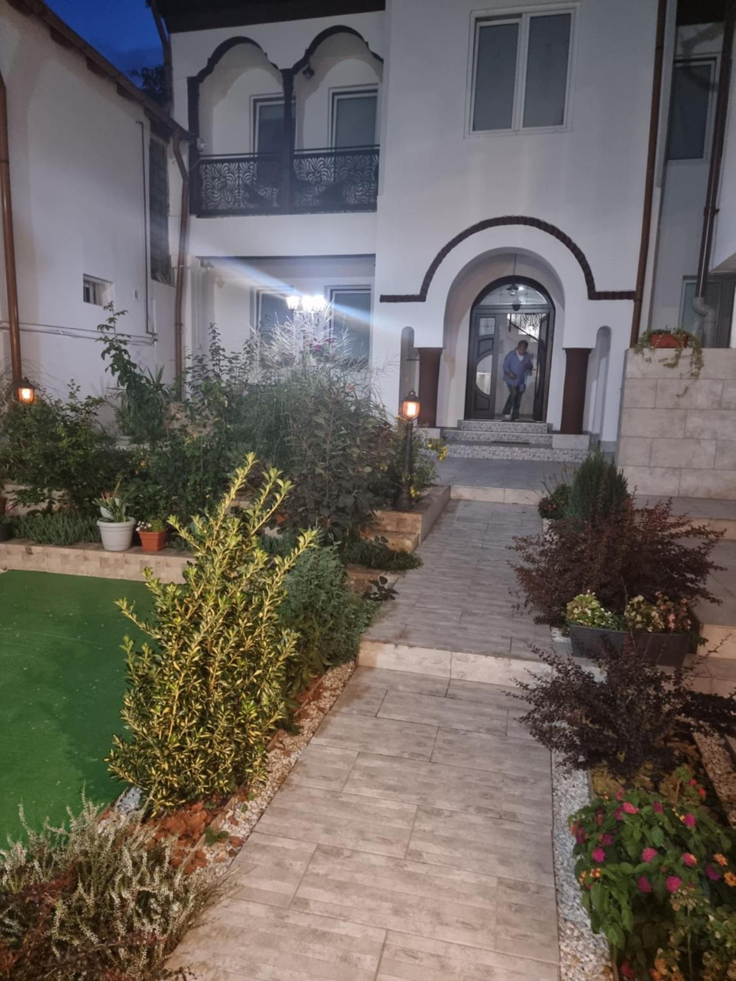Casa Musceleana Hotel Câmpulung Exterior foto